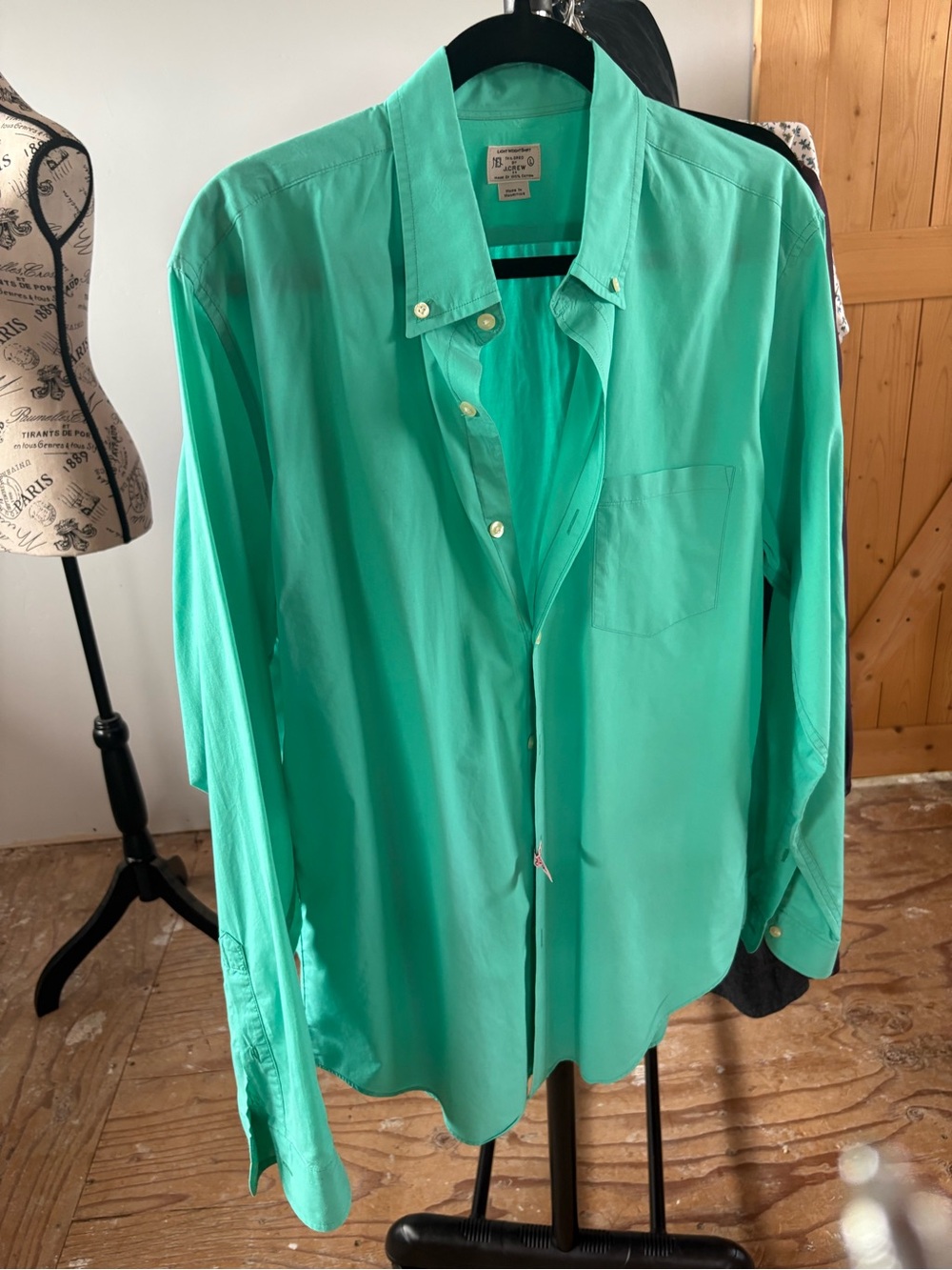 J. Crew Men's Secret Wash Button-Down Shirt in Mint Green Large
